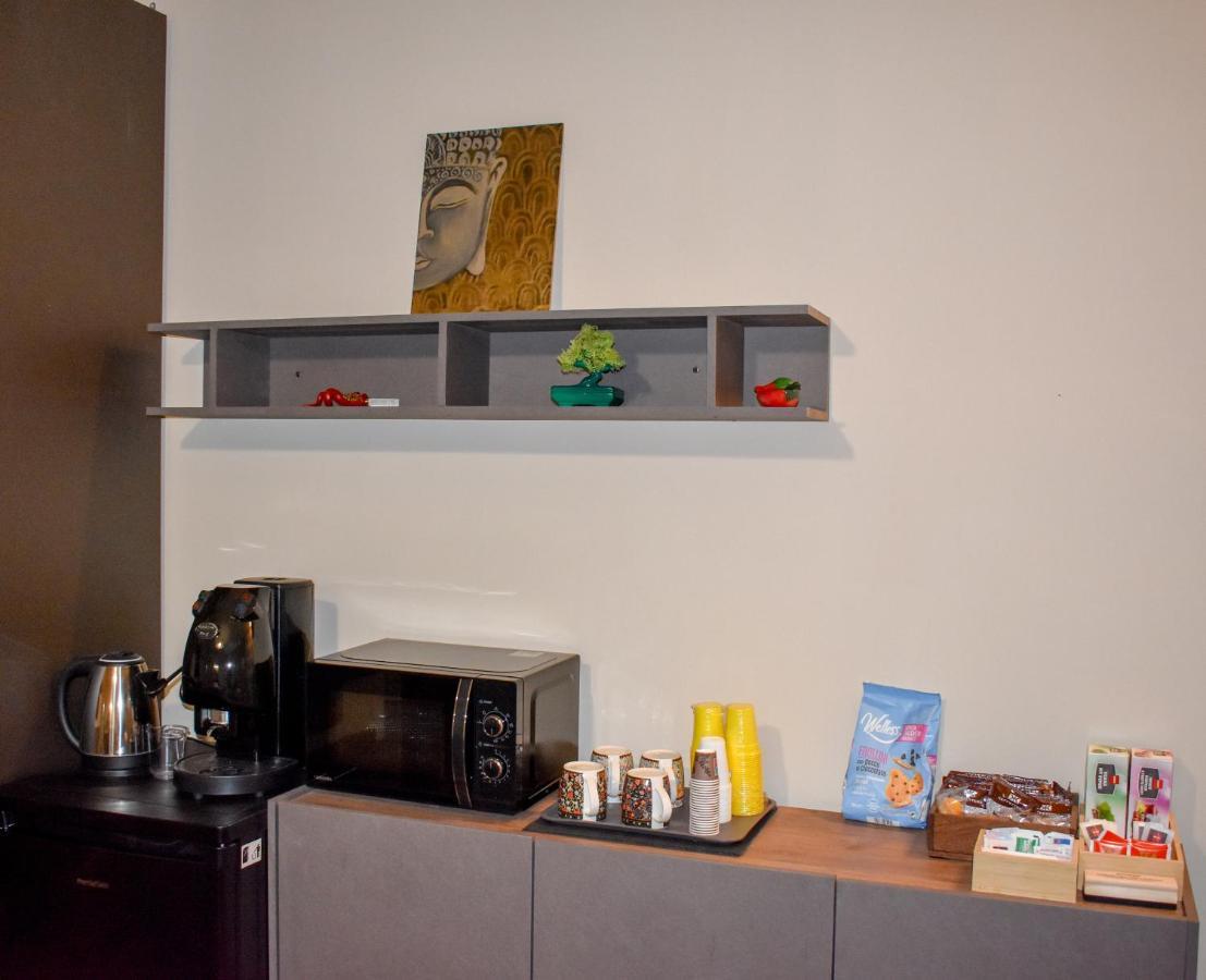 Casa Vacanze Oikia - Room Girasole Naples Exterior photo