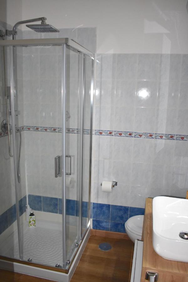 Casa Vacanze Oikia - Room Girasole Naples Exterior photo